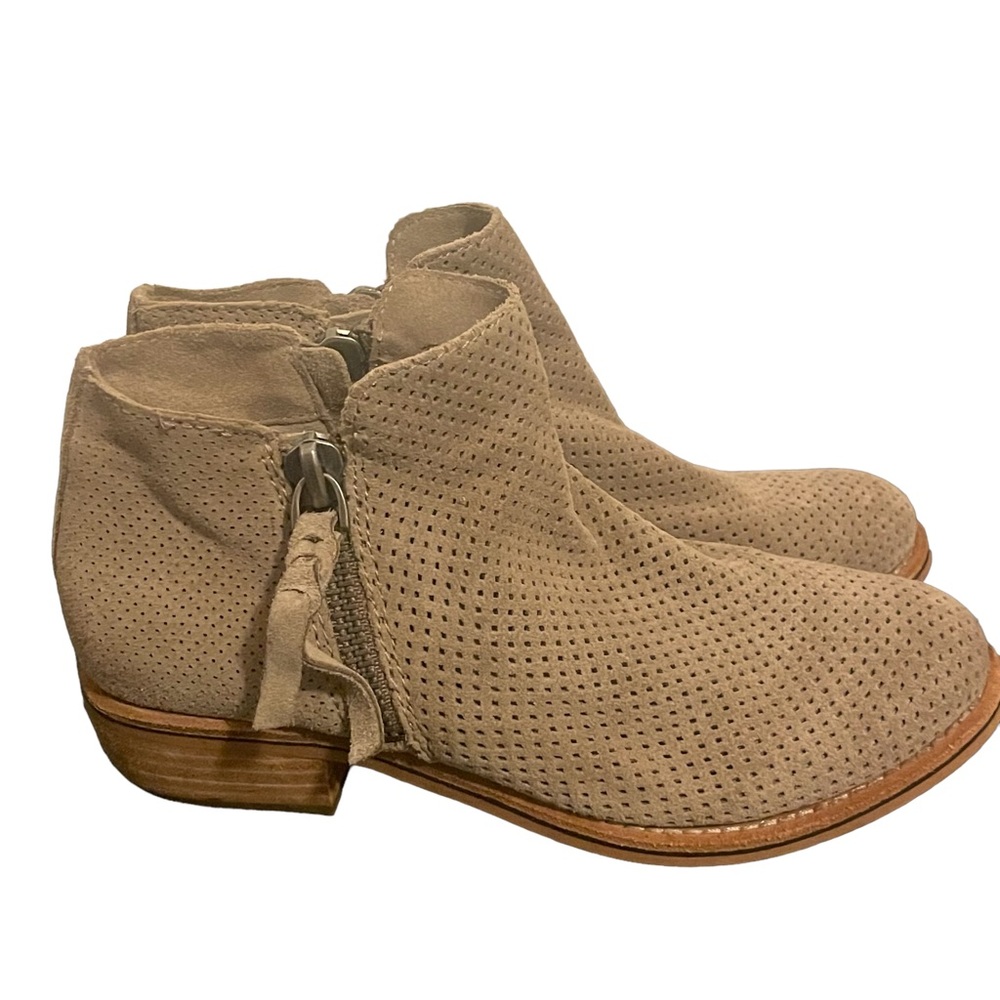 DOLCE VITA Suede Ankle Booties boots Zip Up Tan Size 7